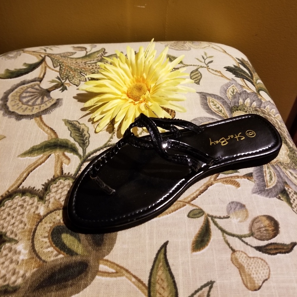 Ladies Black Fashion Flip Flops